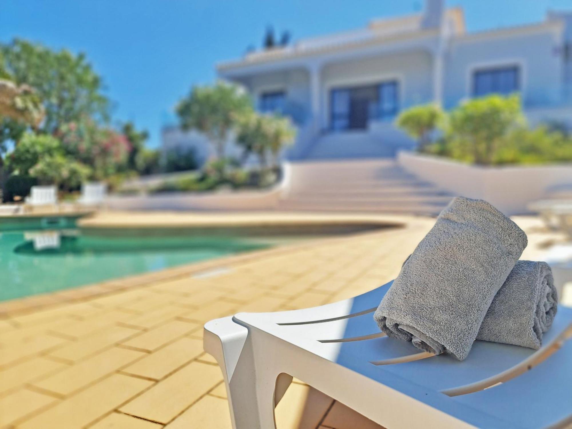 Villa Casa Vitoria - With Private Pool Pêra Exterior foto